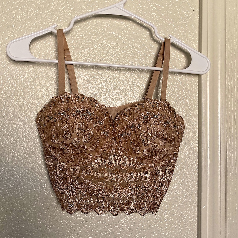Windsor Lace Crop Top